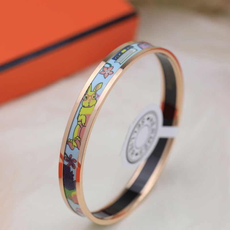 H**mes bracelets